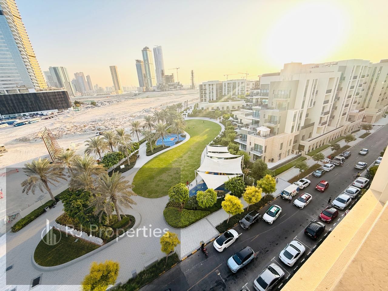LUXURY 3BHK WITH SEA VIEW AND MAID ROOM GYM POOL