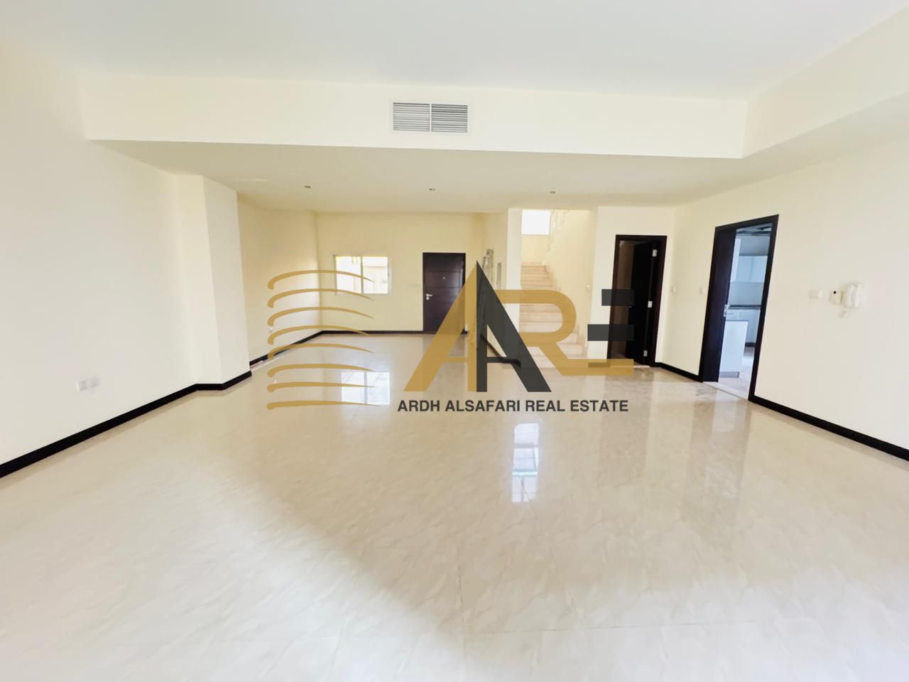 Upgraded & Spacious 4BR Corner Villa | Quiet Community | 115K