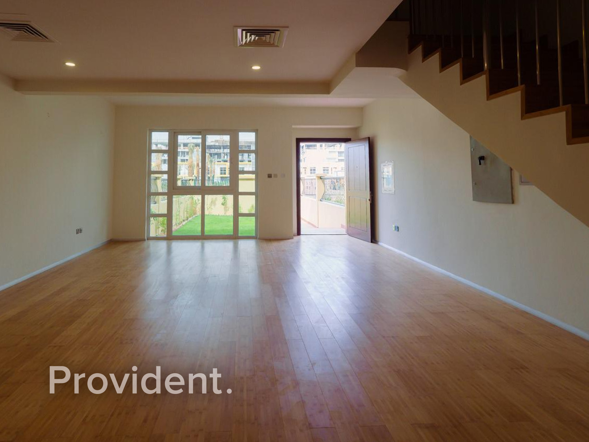 Unfurnished | Large Garden | Vacant