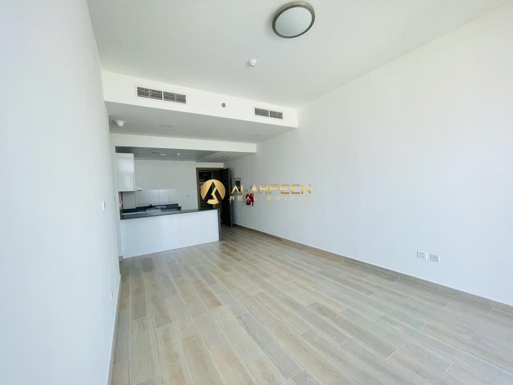 Spacious 1BR | Move In Ready | All Amenities