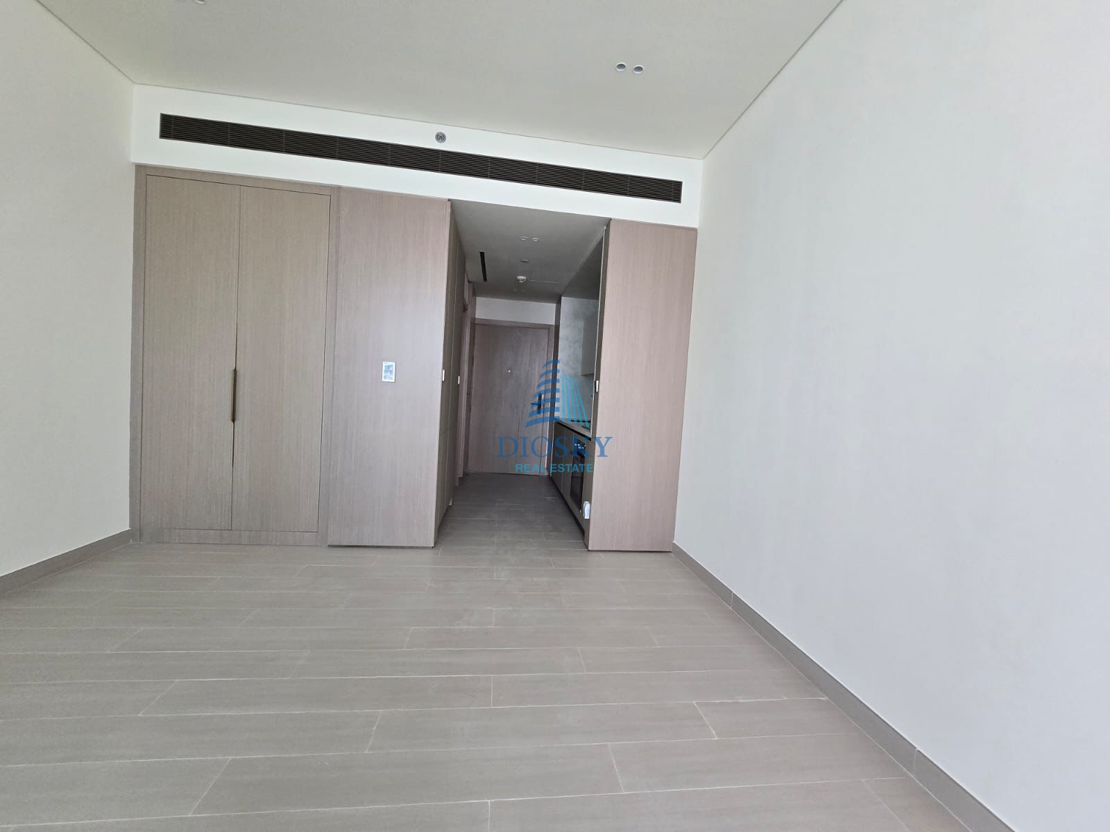 Elegant Studio | Prime Location | Ready to Move