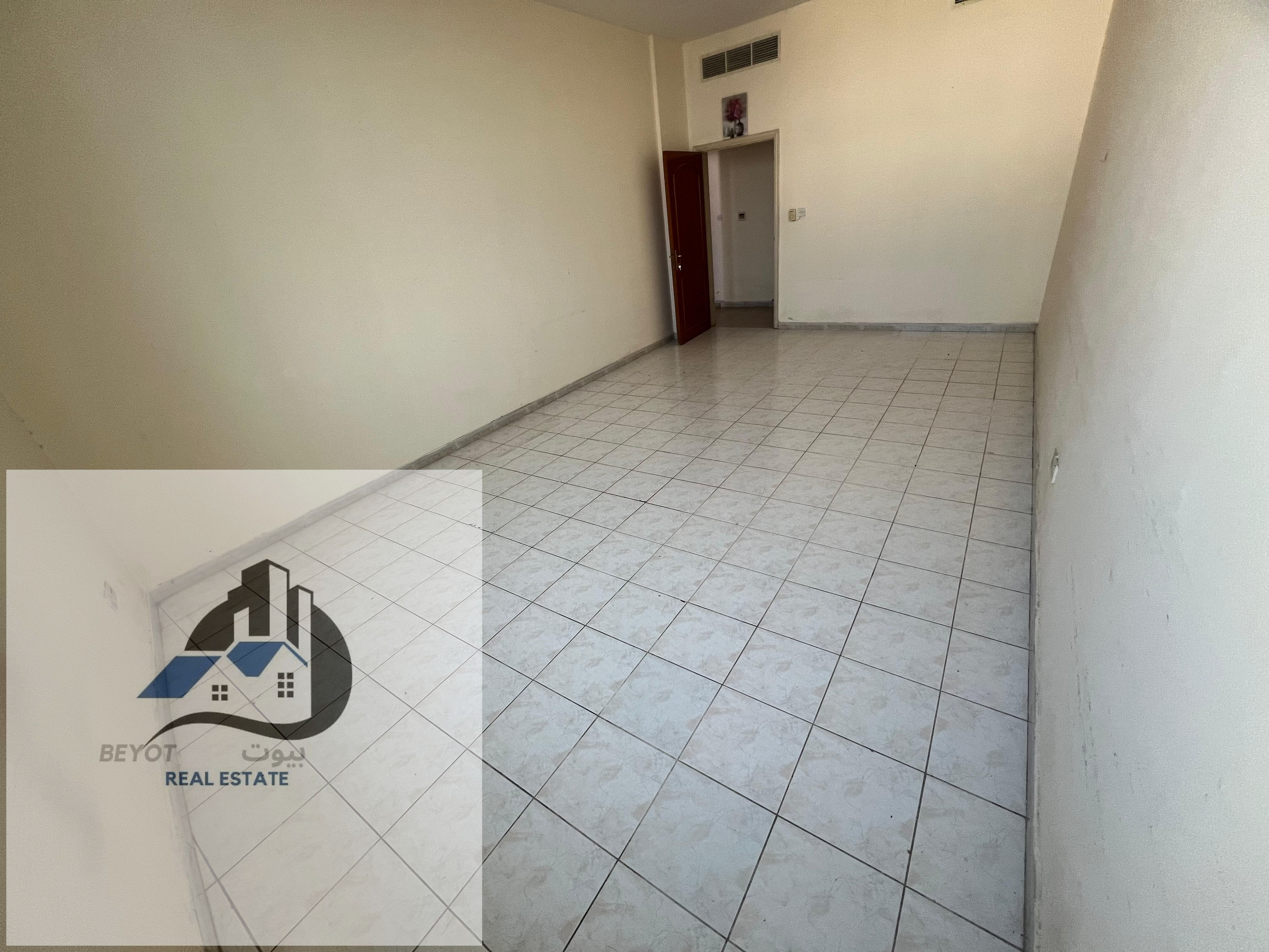 Huge 2BHK Apartment – 2000 sq. ft in Al Rashidiya 3 | Prime Location Opposite Ajman One Towers! Just steps away from Ajman Corniche and close to all essential services.