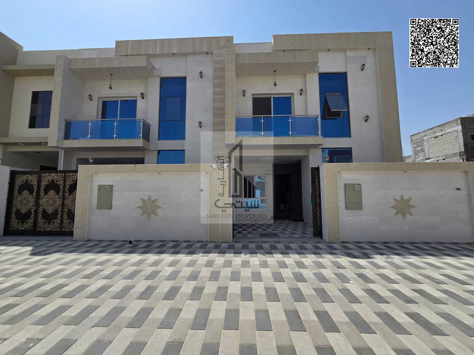 Luxury villa with no annual fees, freehold