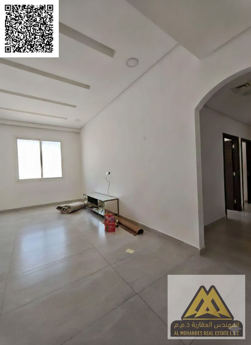 Prime location | Good size | Central air conditioning | Excellent finishing