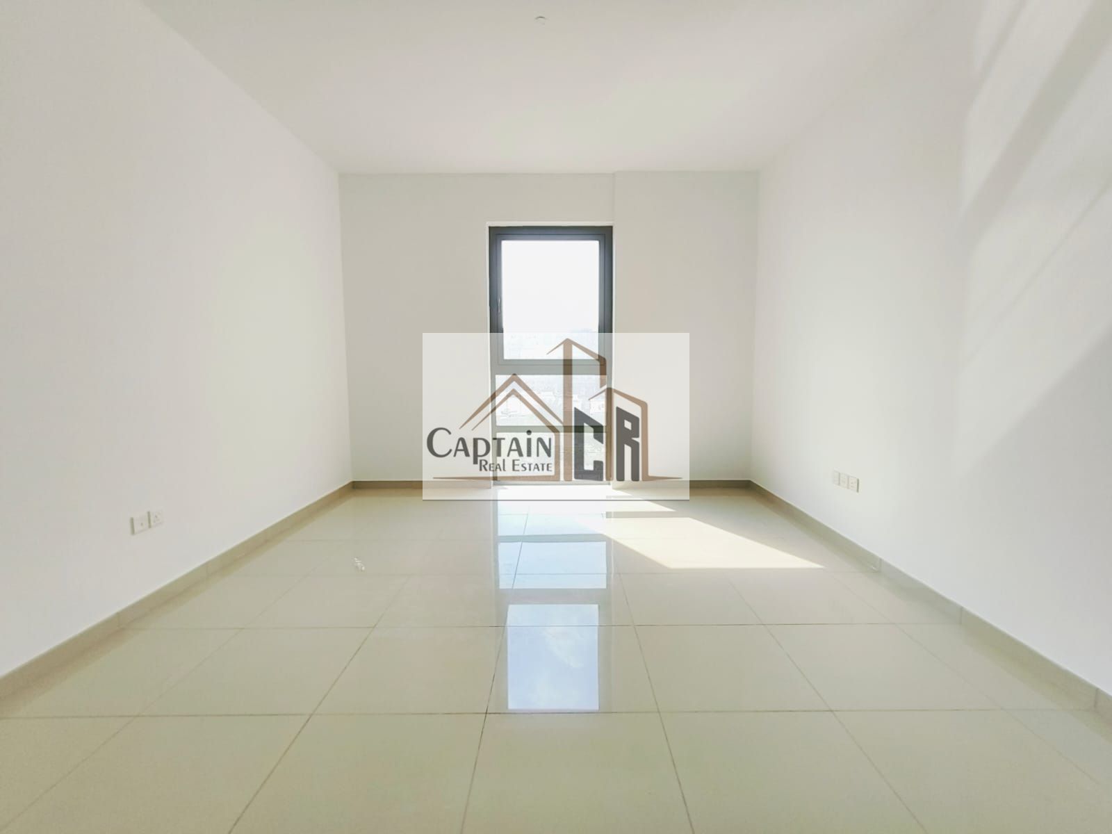 1BHK Apartment for Rent in W5 | 810 Sqft | Open View