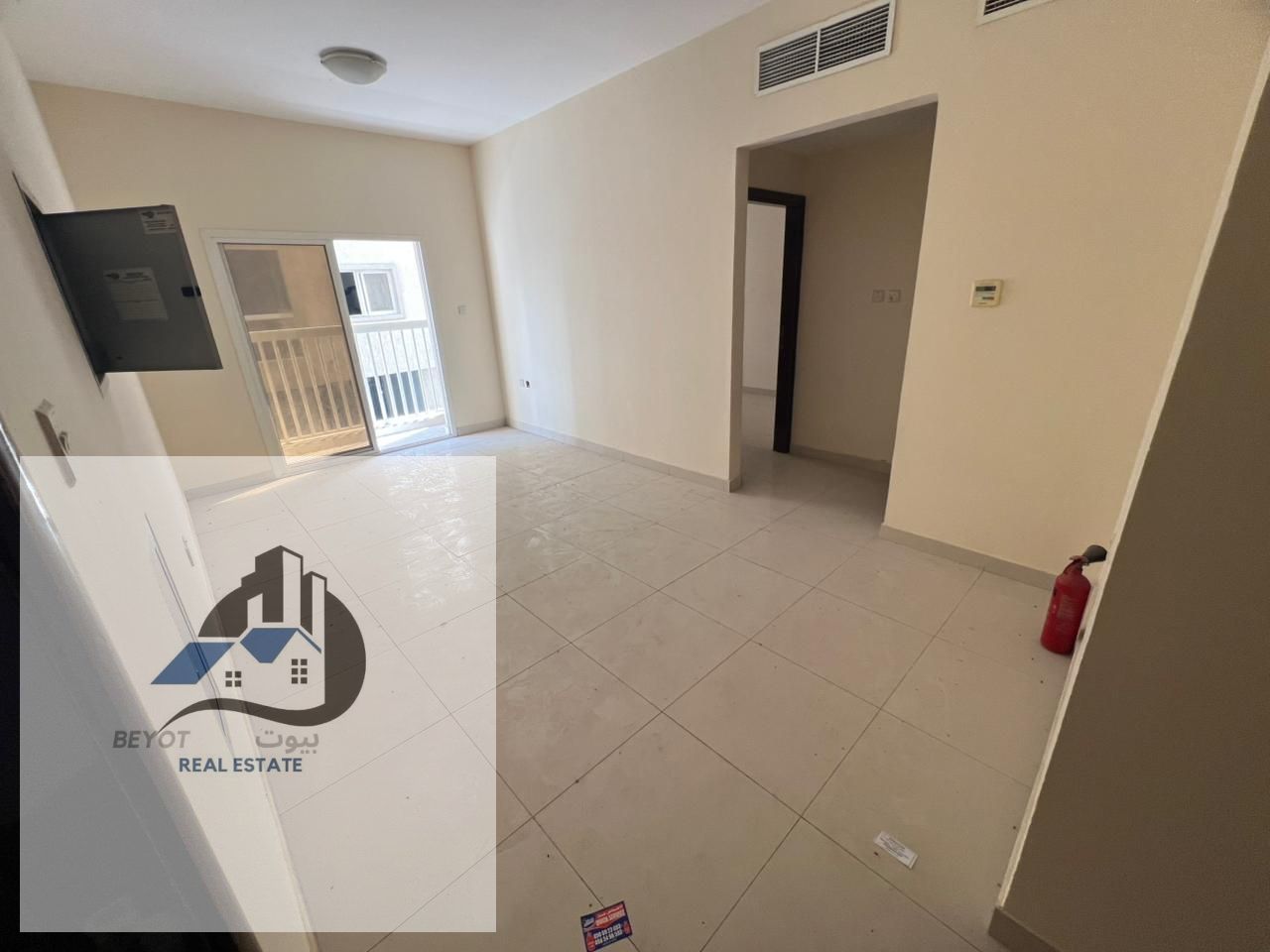 For Rent in Ajman – 1 Bedroom Apartment (Hall + Bedroom) Location: Al Nuaimiya 3 Opposite Safeer Mall Near Sharjah Exit Prime area close to all ser