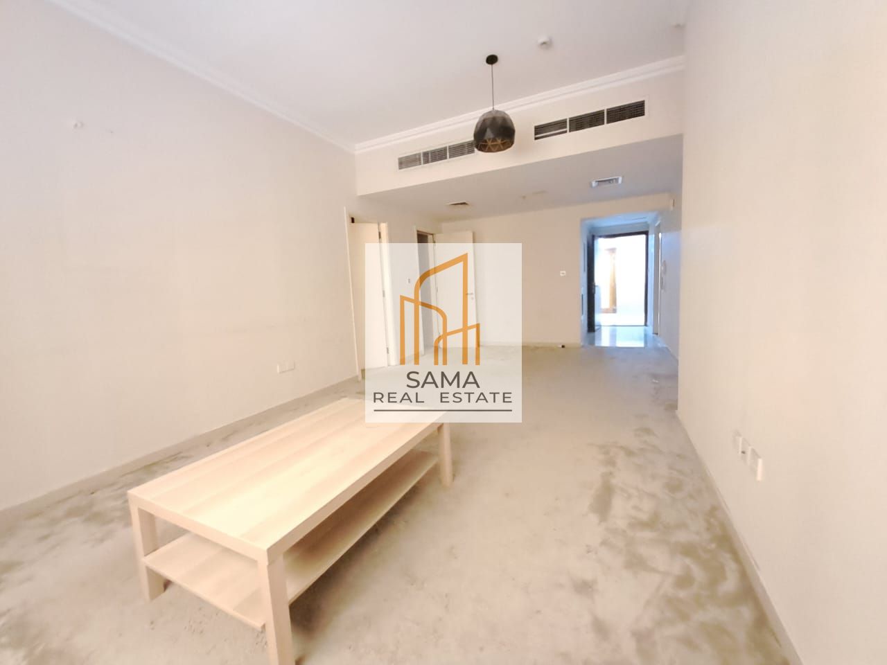 Like new 1 bhk with built in wardrobe opposite safari mall rent 37k