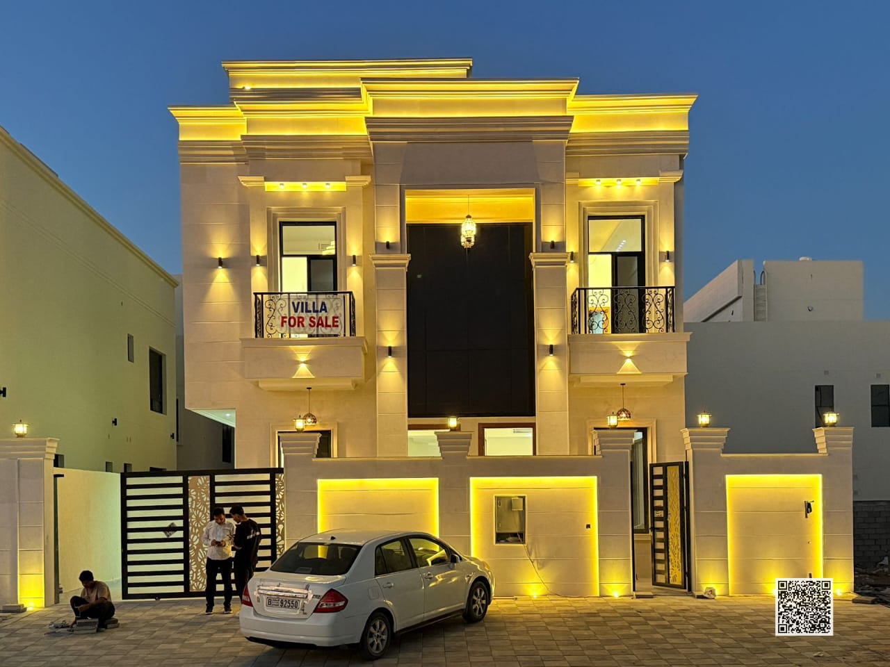 For sale: One of the most luxurious villas in Ajman, including registration and ownership fees. Excellent finishing. Freehold ownership for life for a