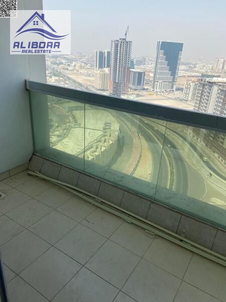 For Sale – 1 Bedroom Apartment in Ajman Pearl Towers A prime apartment with a full open view of Ajman, located in one of the city’s most popular
