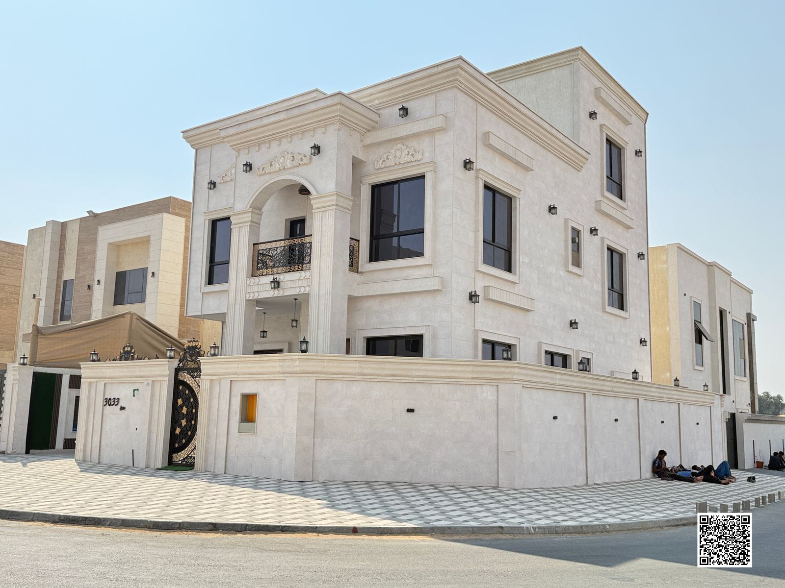 For sale: A luxurious villa in Ajman with excellent finishing, freehold ownership for life, available to all nationalities with excellent bank financing options.