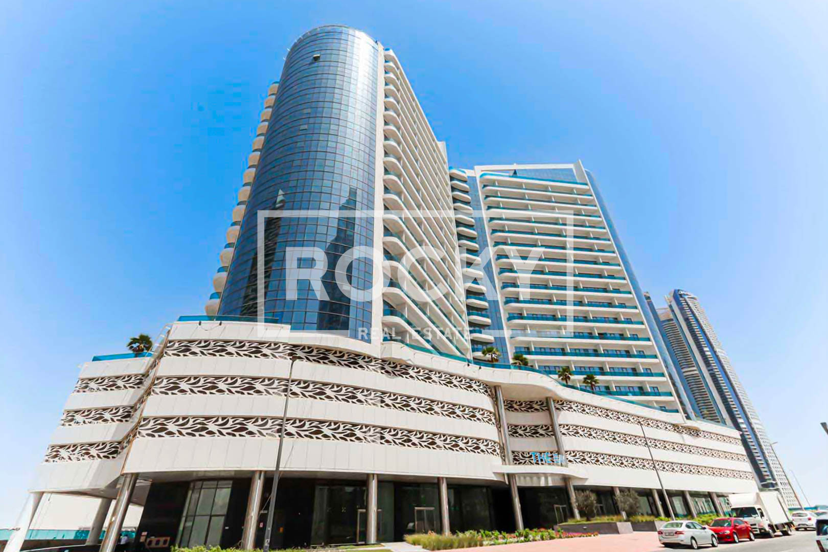 1 Bedroom with Big Terrace | Vacate on Transfer