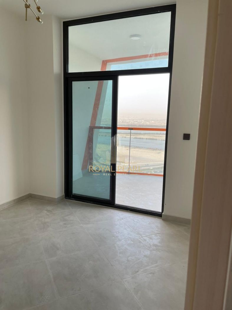 Tenanted/Notice Issue/Canal View/High Floor/High ROI