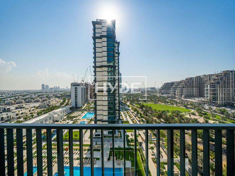 2 Bed | Pool and Park View | High Floor.