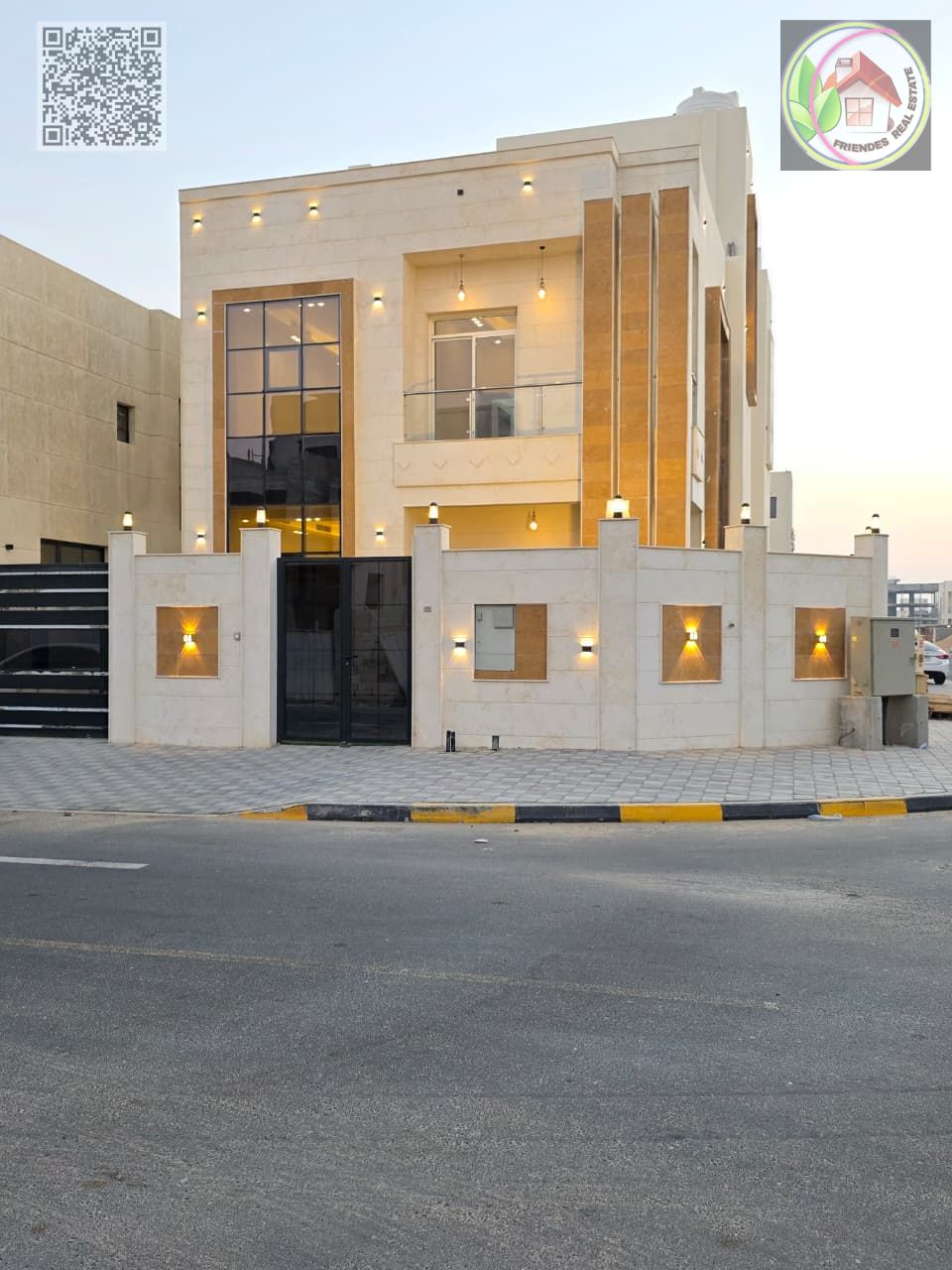 Corner villa in Al Zahiyah, Ajman - Freehold for all nationalities - Close to the mosque and all services - No annual service charges - Corner of two