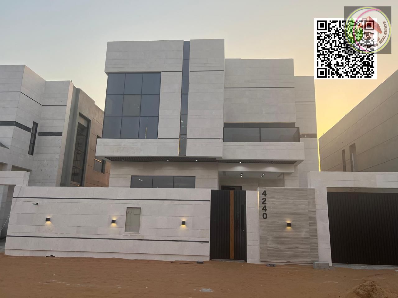 Modern villa with swimming pool for sale, registration fees included