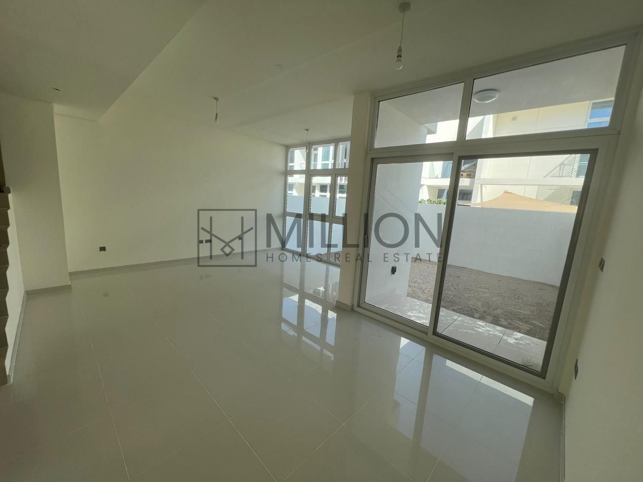 2-Story 3BR with Maid Room Townhouse for Rent