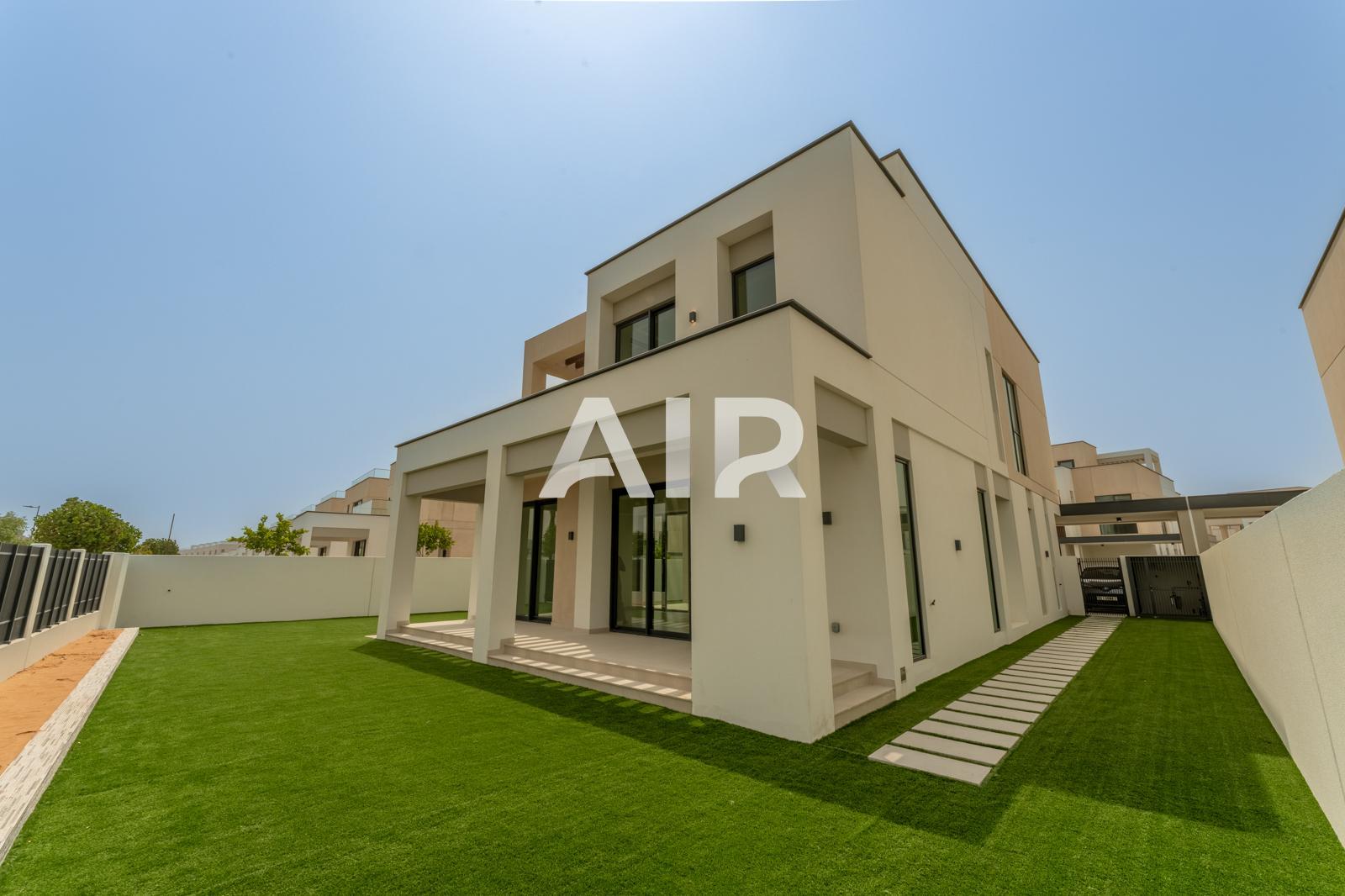Brand New Standalone Villa I Fully Landscaped