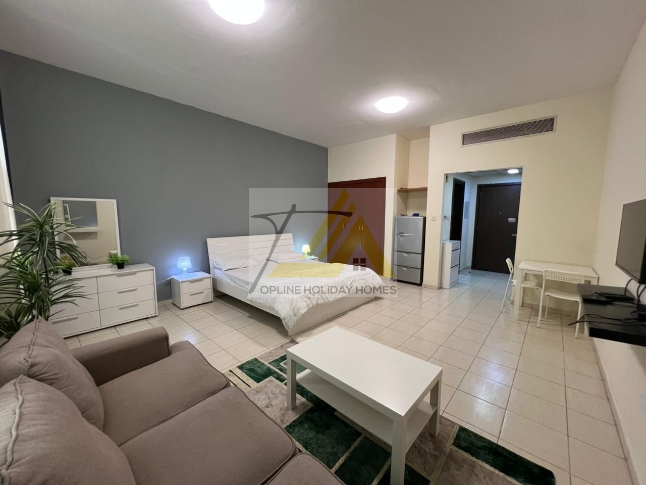 Fully Furnished Apartment in Family Cluster