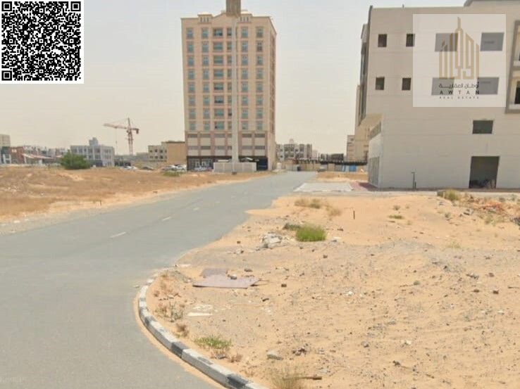 Commercial land in a prime location for investment, freehold ownership