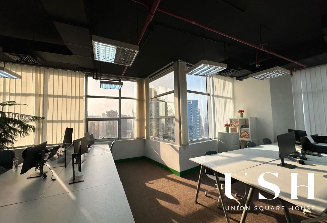 Move-in Ready | High Floor | Fully Fitted