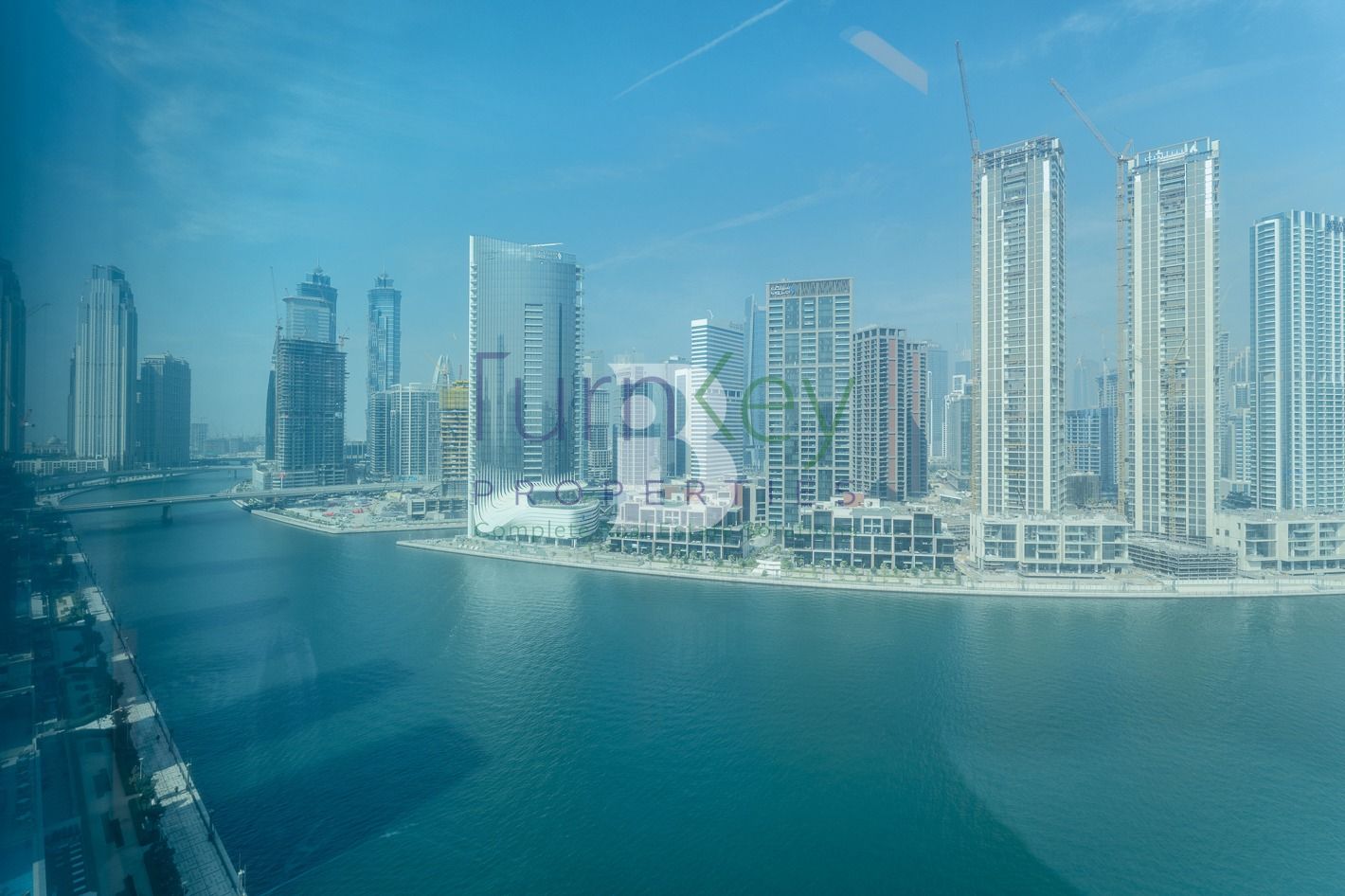 Fitted Office XL Tower Full Lake and Burj View