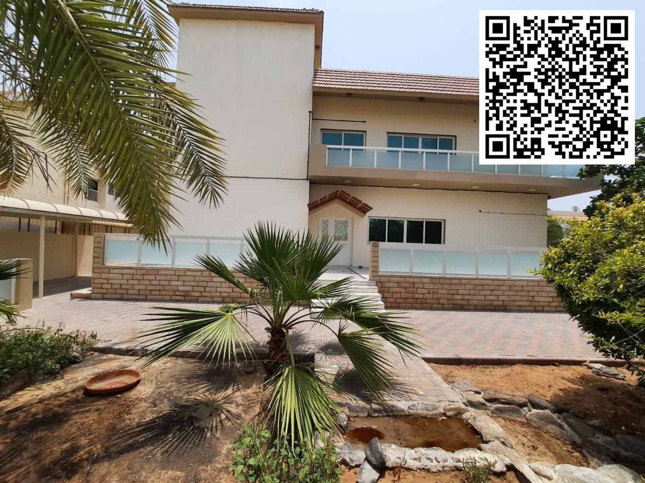 Villa for rent – Sharjah, price 140,000 AED (negotiable) | Corner villa with garden view. A great opportunity to rent a spacious villa in a strategi