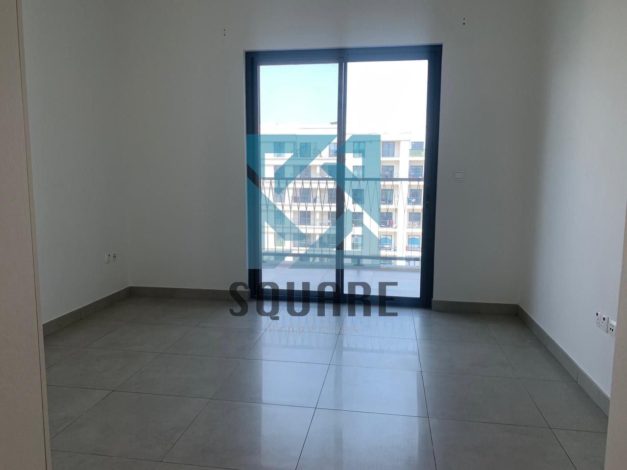 LUXURY STUDIO READY TO MOVE FOR RENT - POOL View