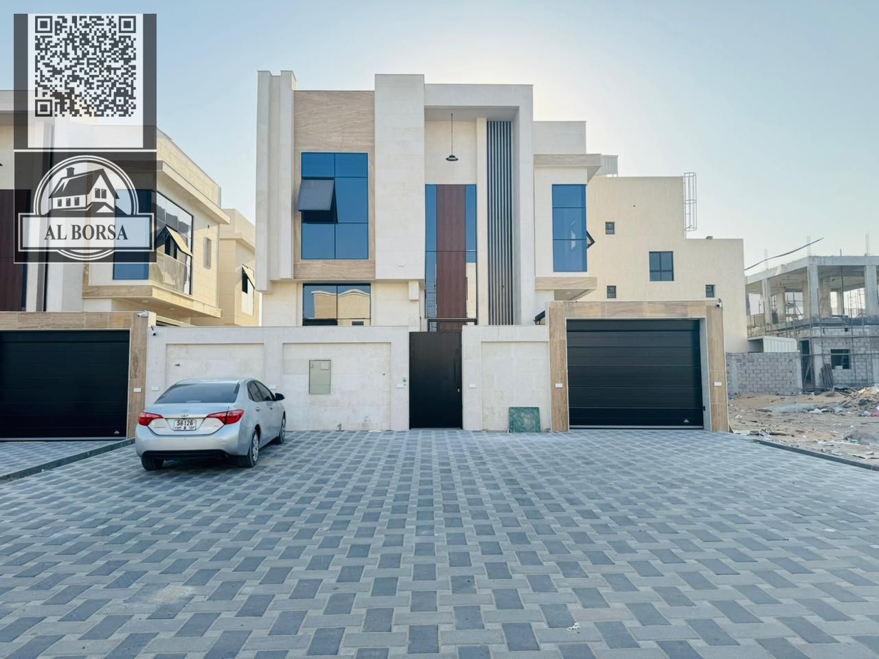 For sale in Al Zahia, Ajman: a villa with 5 master bedrooms, a majlis, a living room, a kitchen, and a maid's room.