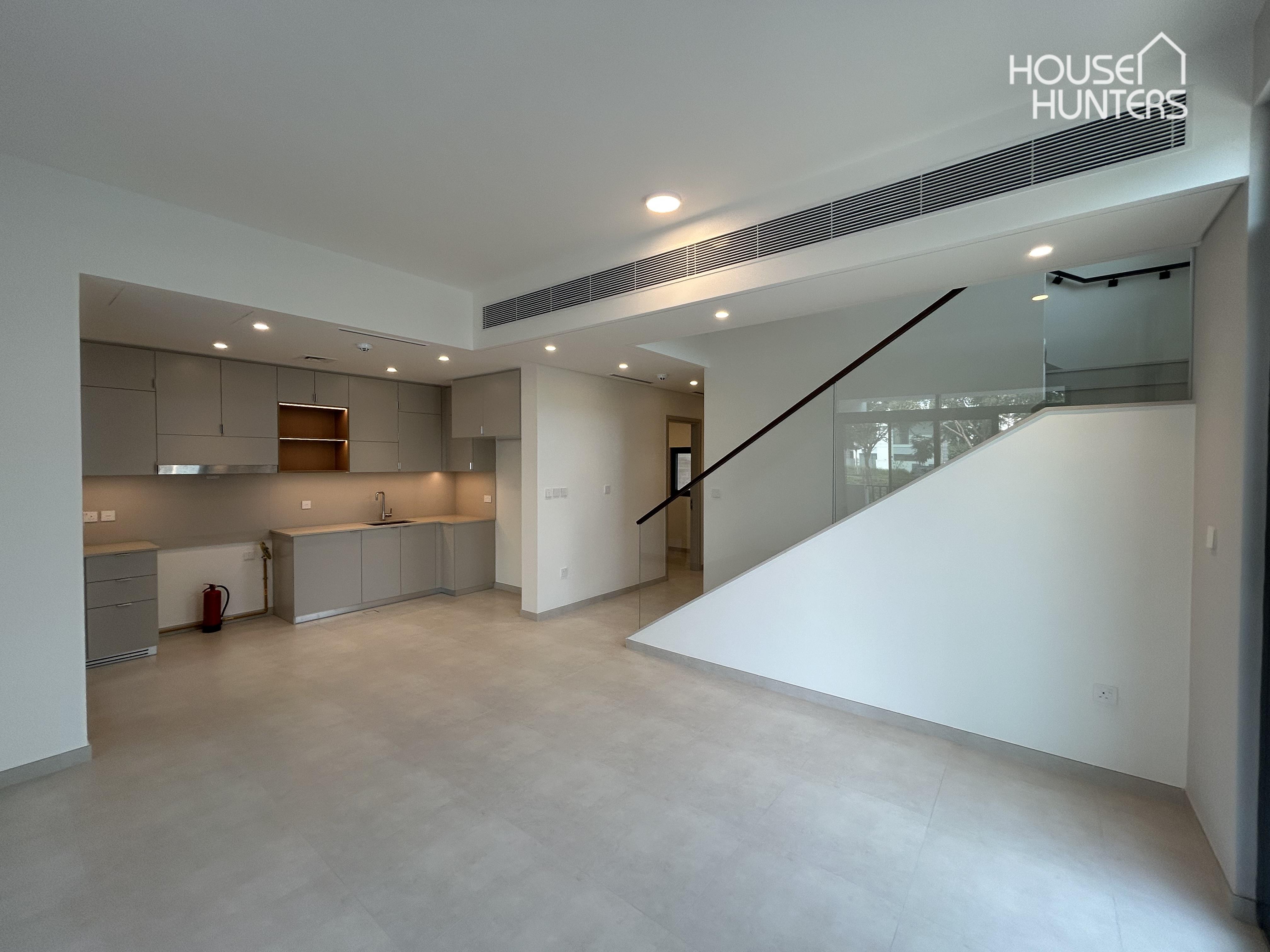 Prime Location | Triplex | Handover soon