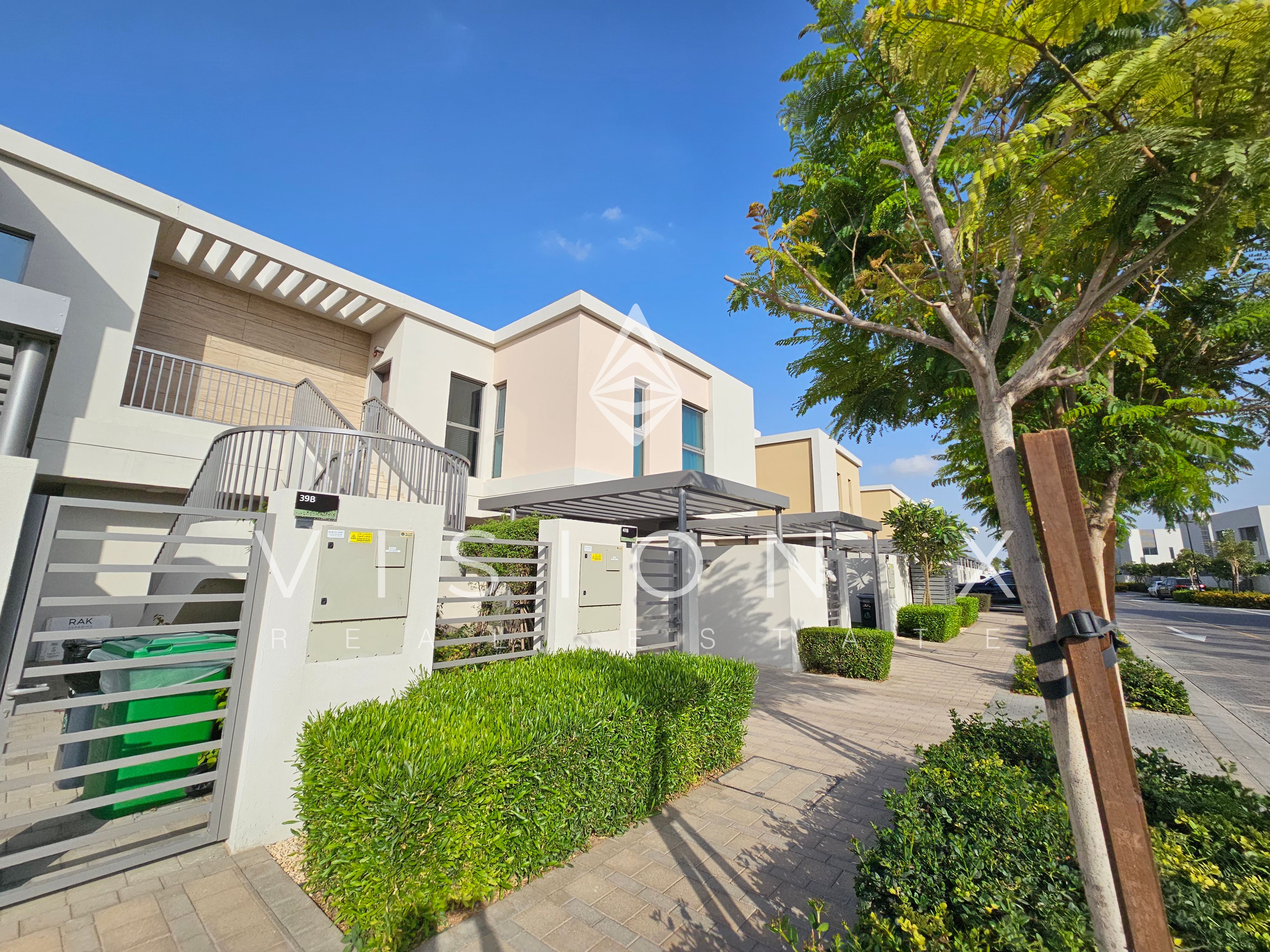Sophisticated Living | Premium Townhouse | Ready to Move