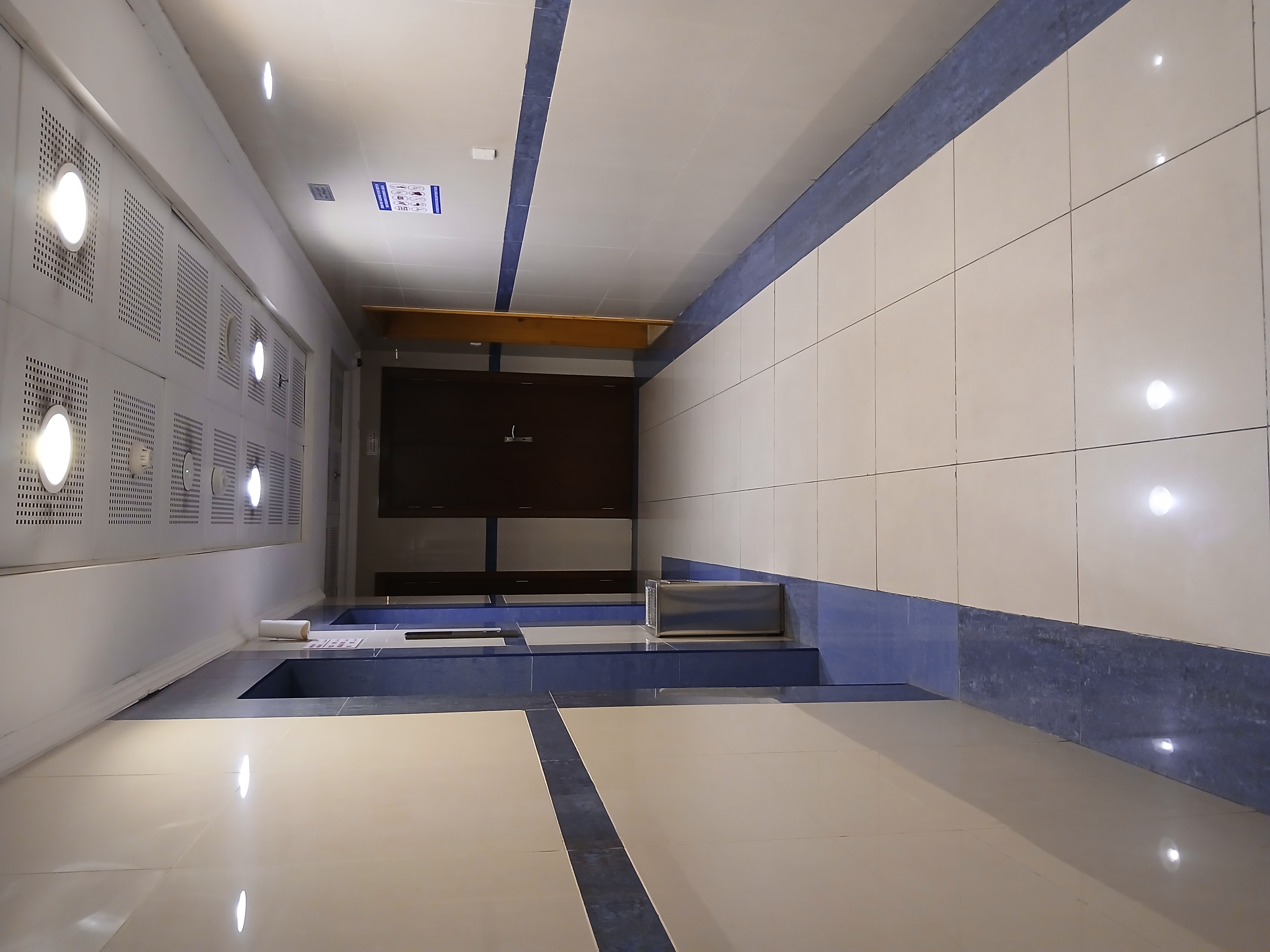 Specious 1bhk Central Ac Balcony And Close Hall With Parking Near To Dubai Bus Stop Aed 39k Only In Al Qasmia Sharjah
