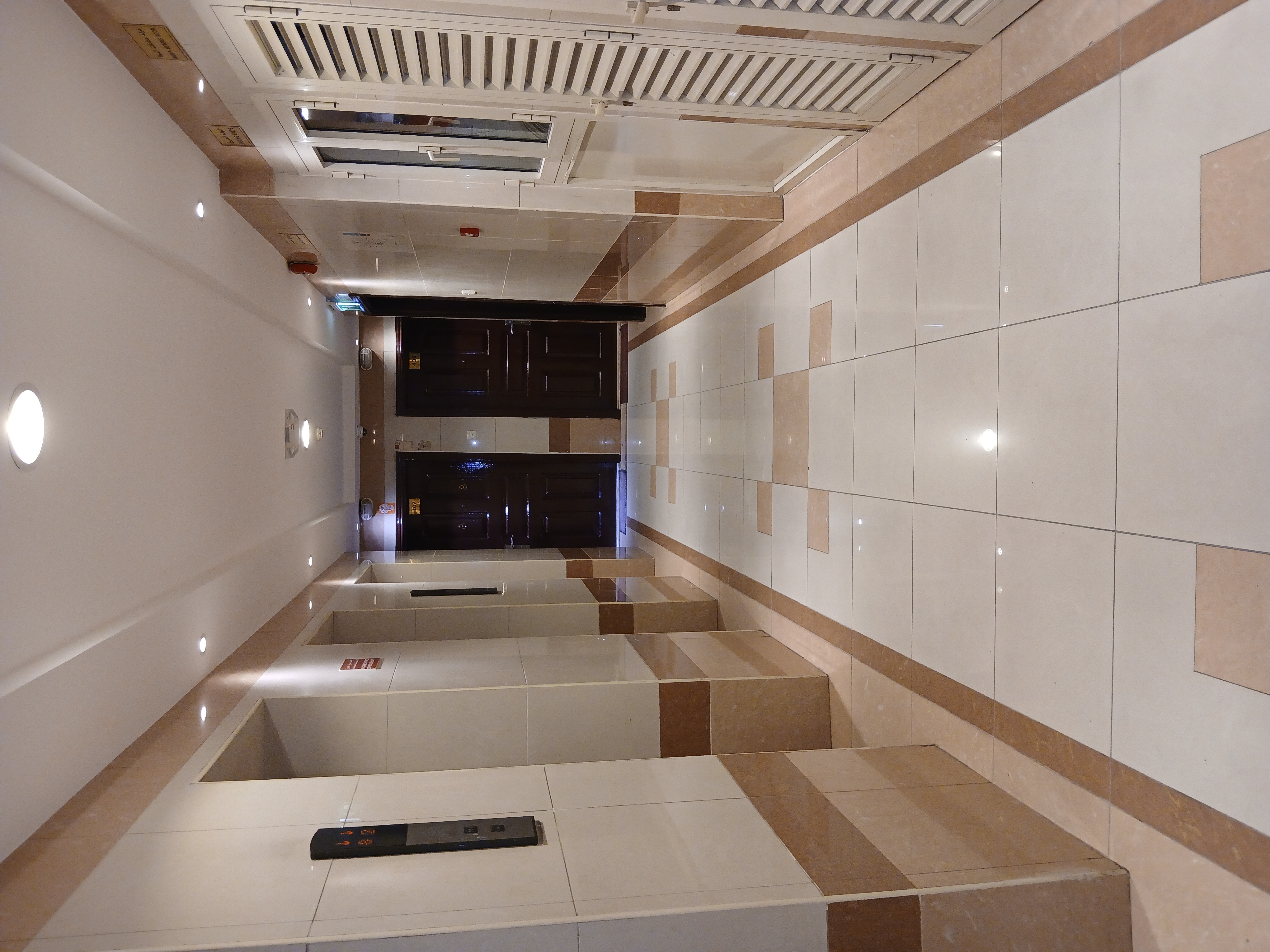 Excellent Condition 1bhk With Gym And Pool Facilities Aed 30,999 Only In Al Qasmia