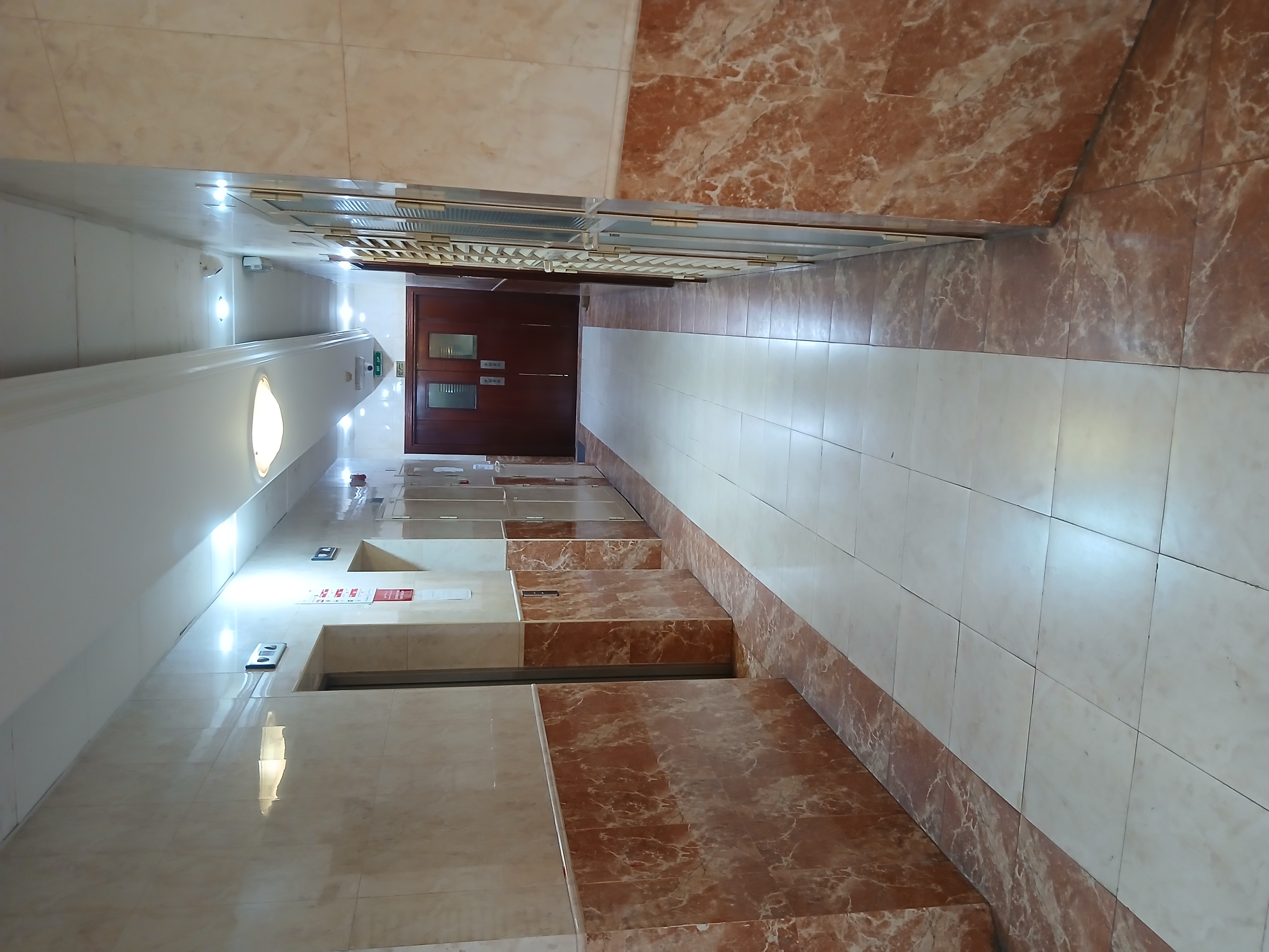 Very Spacious 2bhk With Balcony/Wardrobe And Central Ac Aed 40k Only In Al Mahatta Sharjah