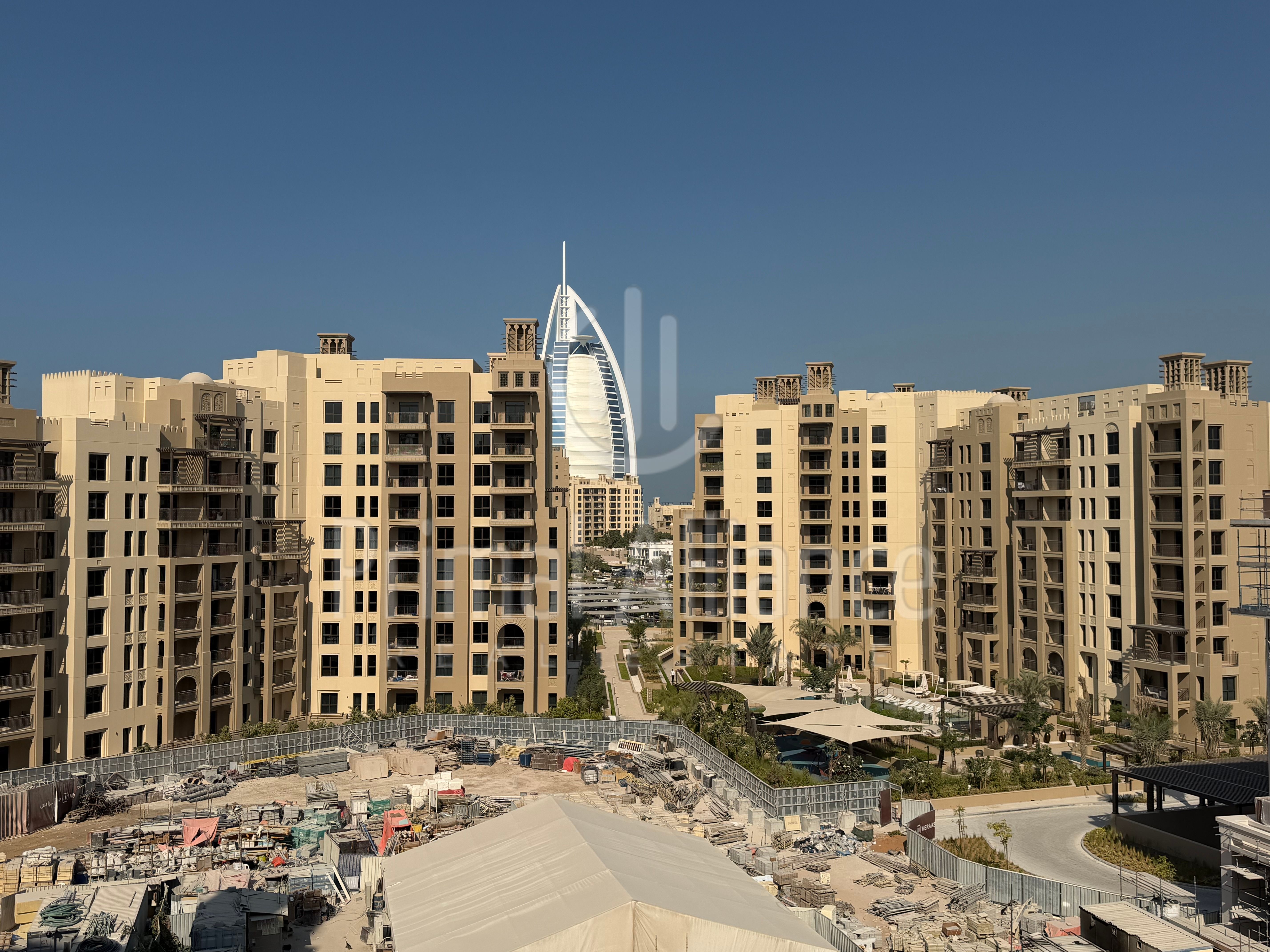 Exclusive 4BR | Prime Location | Stunning Views