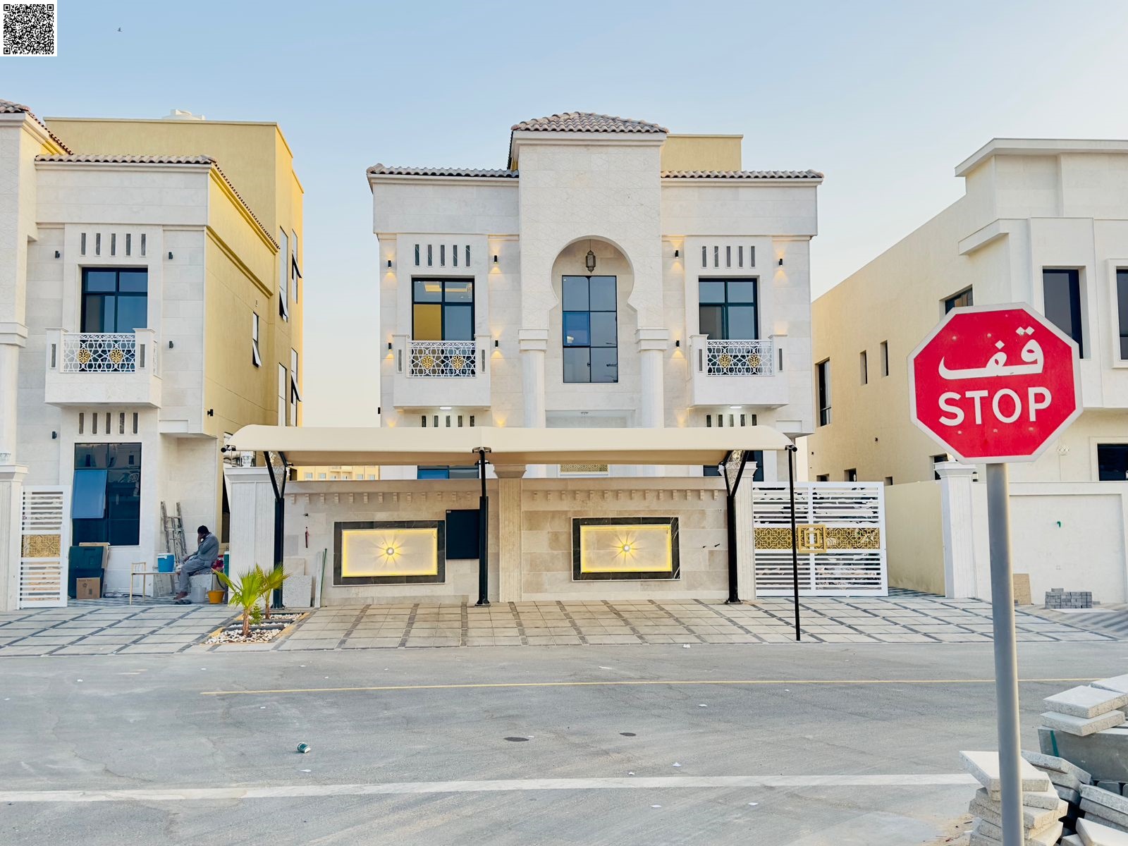 A luxurious classic villa for sale in the heart of Al Amrah area – an architectural masterpiece combining luxury and prestige