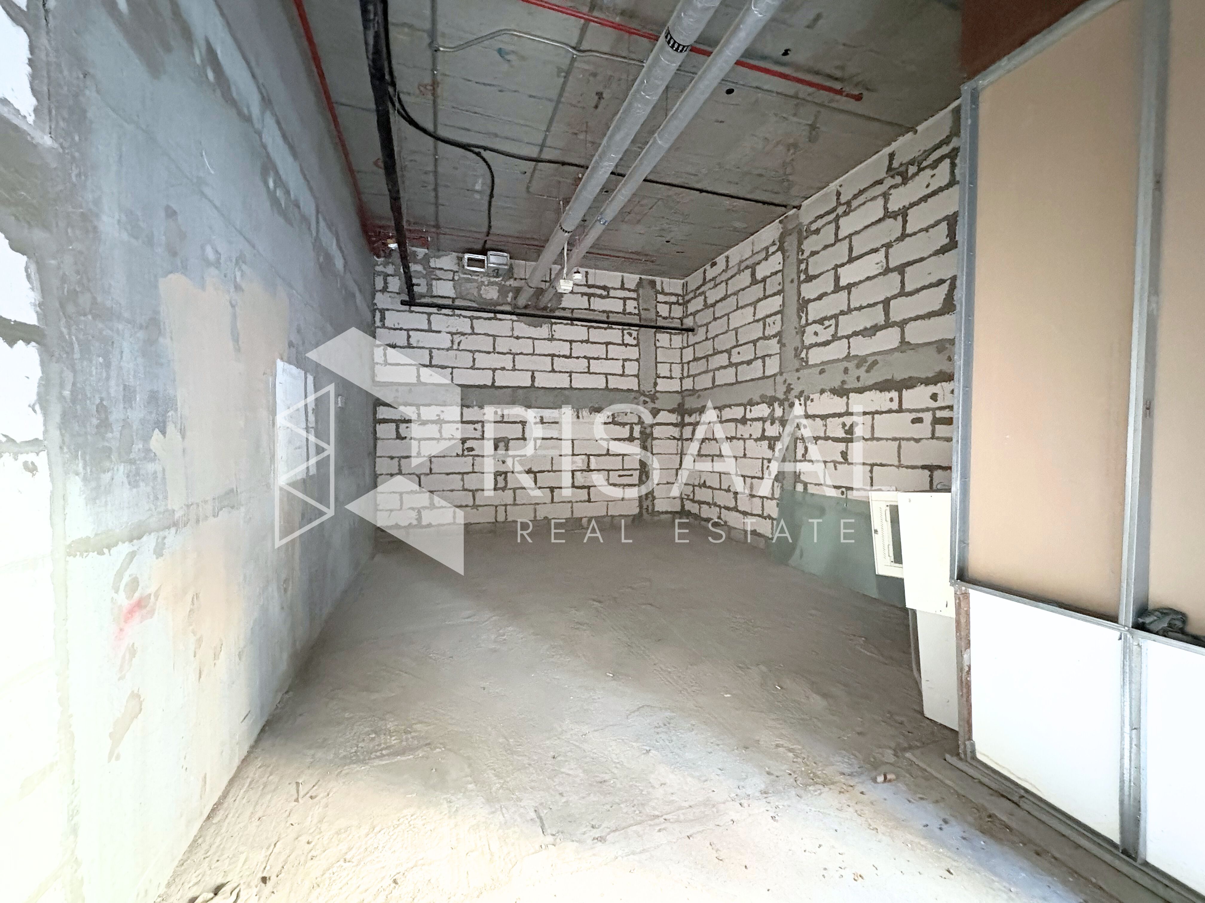 Premium Retail Space in Gold Souq | Spacious | Prime Location