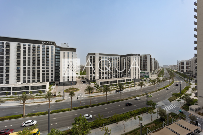 Exclusive | Tenanted | Boulevard View | Mid Floor