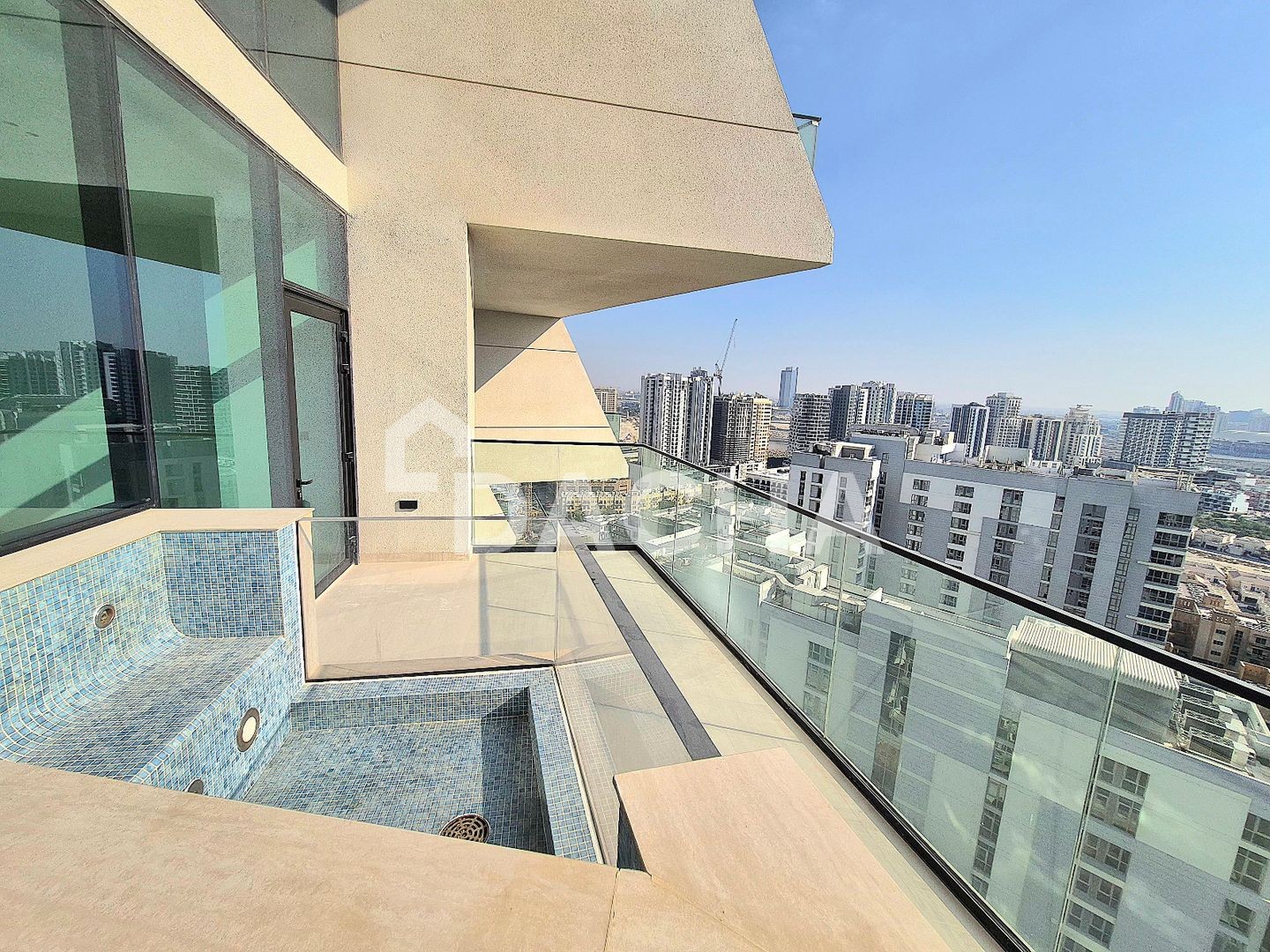 PRIVATE POOL | BRAND NEW | HIGH FLOOR