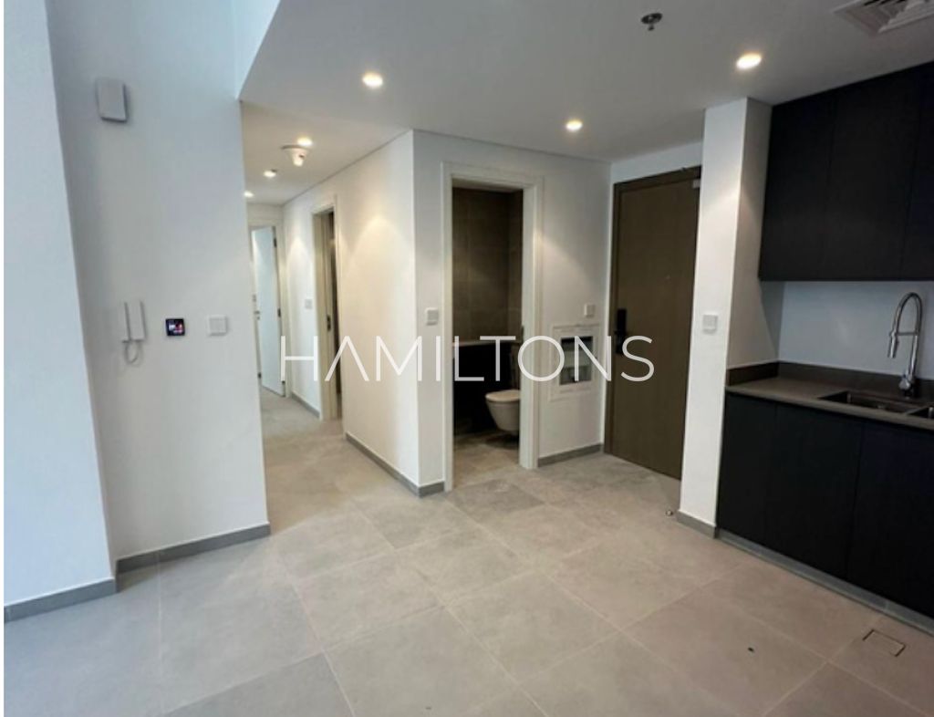 Luxury Apartment | Close to ZAD Food District | Resale