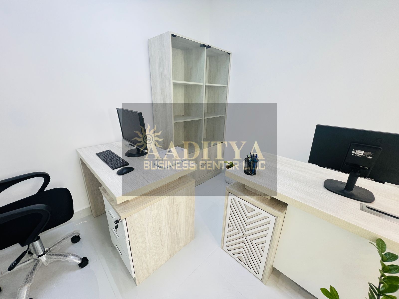 Popular office space solution for startup company in Dubai| Free utilities included