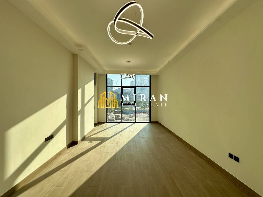 Closed Kitchen-With Appliances-Spacious Layout