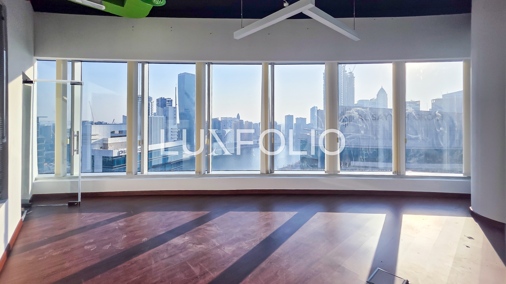 GRADE A | CANAL VIEWS | FITTED UNIT