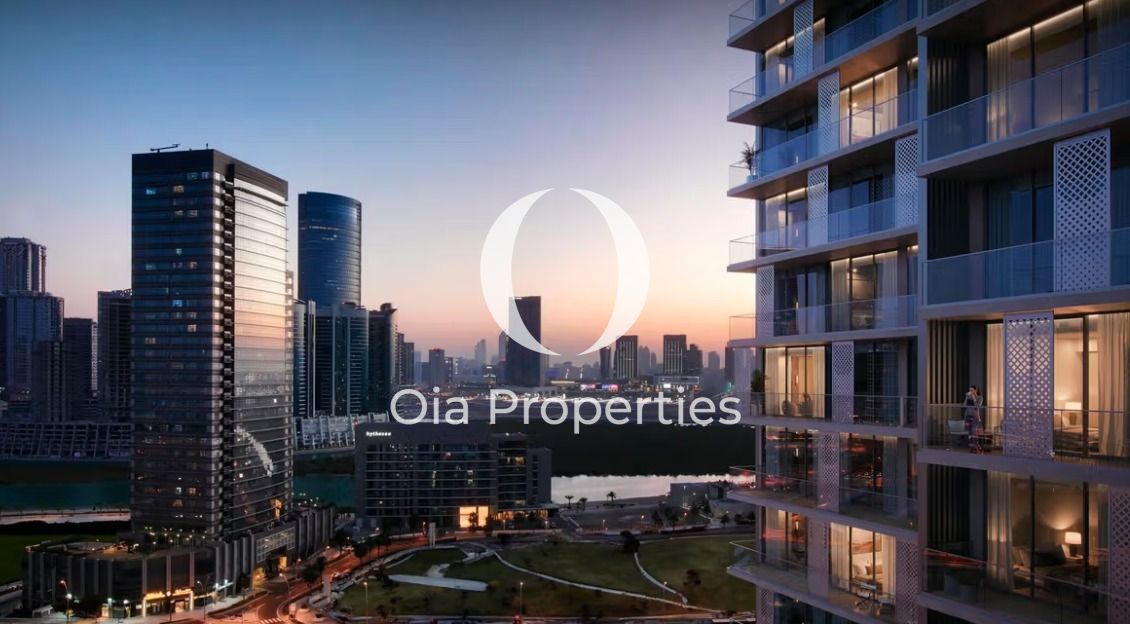 Luxury 3BR + Maid | L-Shaped Balcony | Expansive Apartment