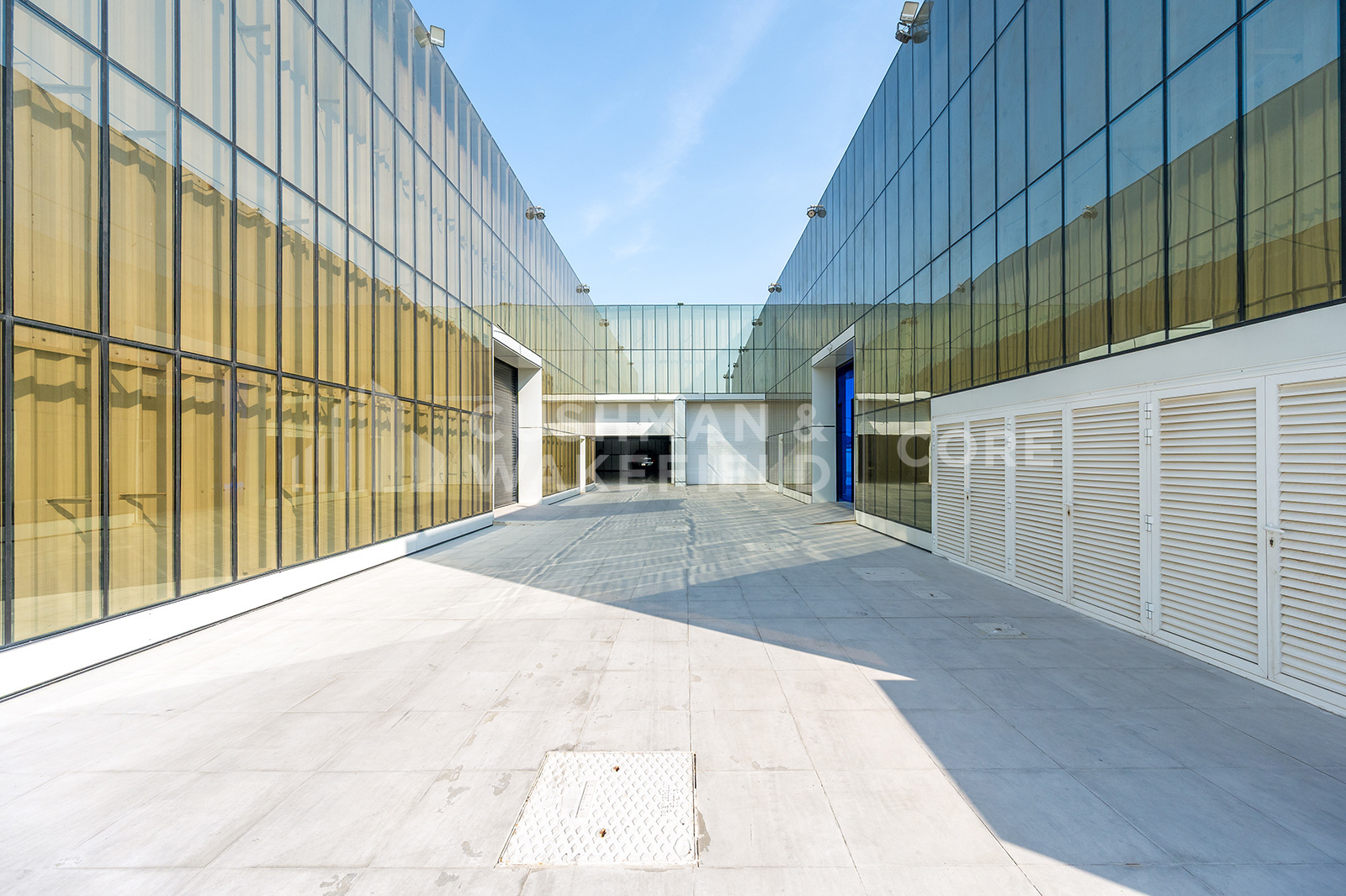 Warehouse | 580 KW | DIP