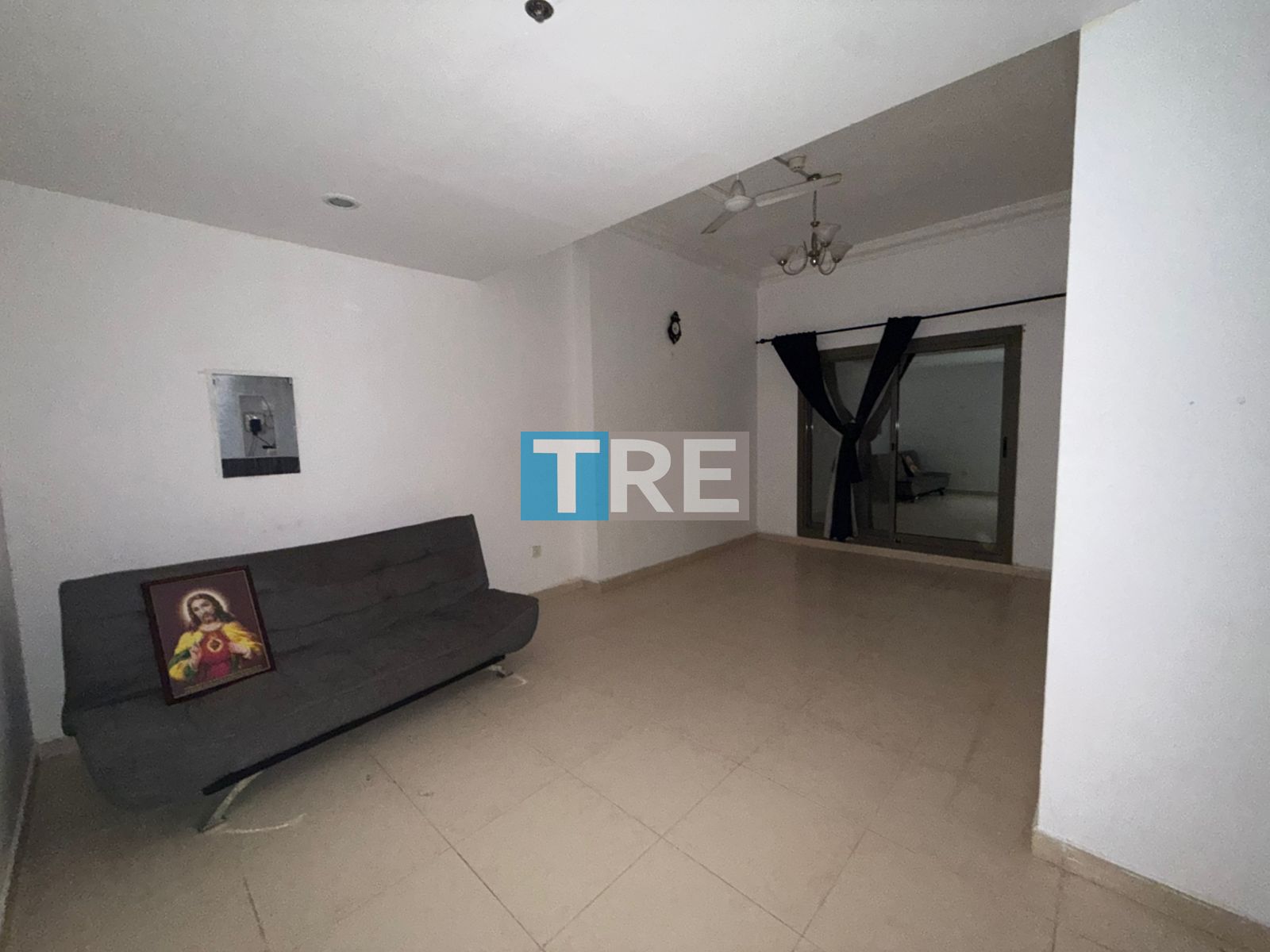 2 BHK Spacious Size Price 410k Prime Location With Parking For Sale Paradise Lake Tower
