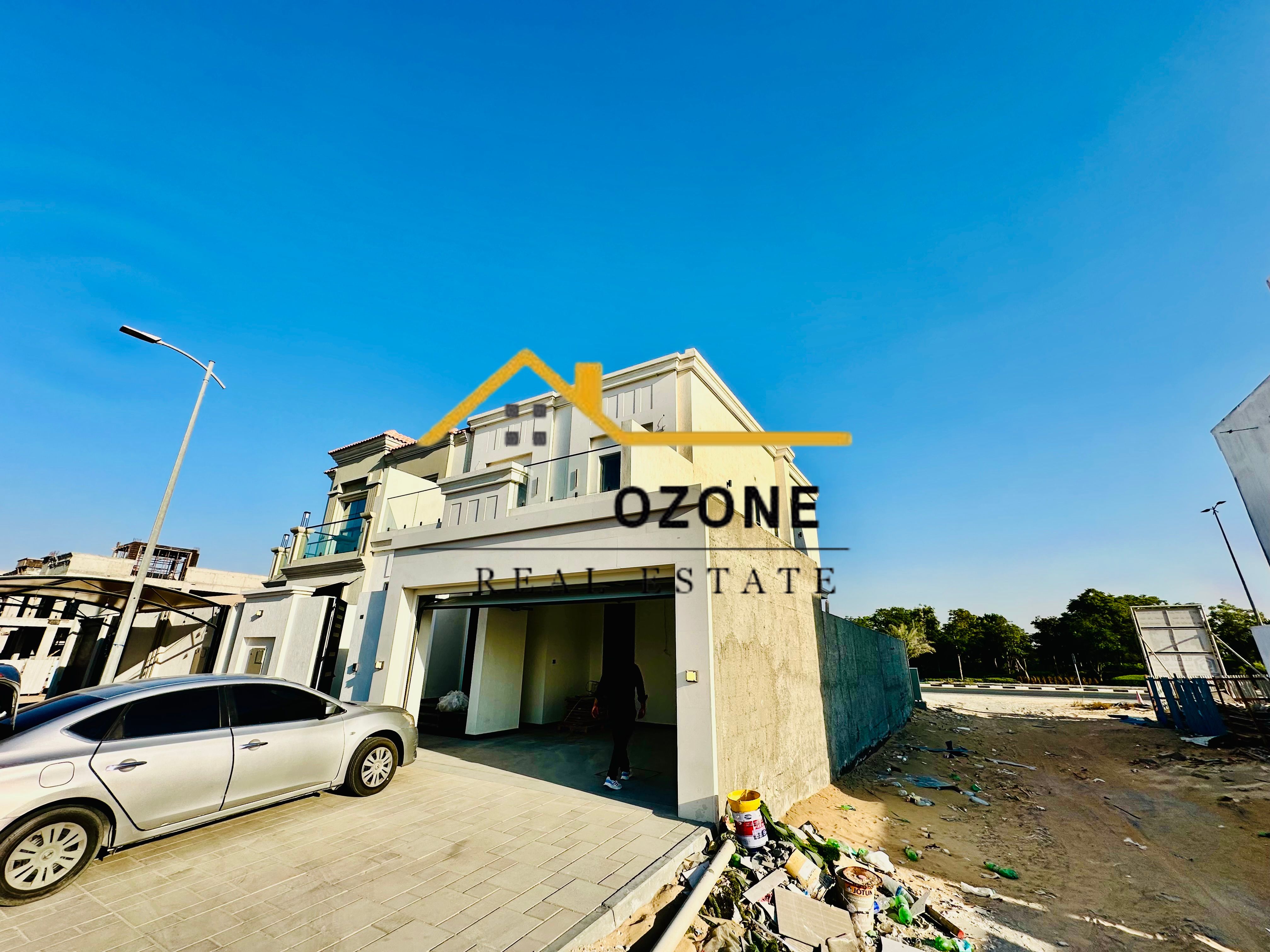 High-End Smart Villa | 4BR + Maid | Main Street Facing Masaar | For Sale