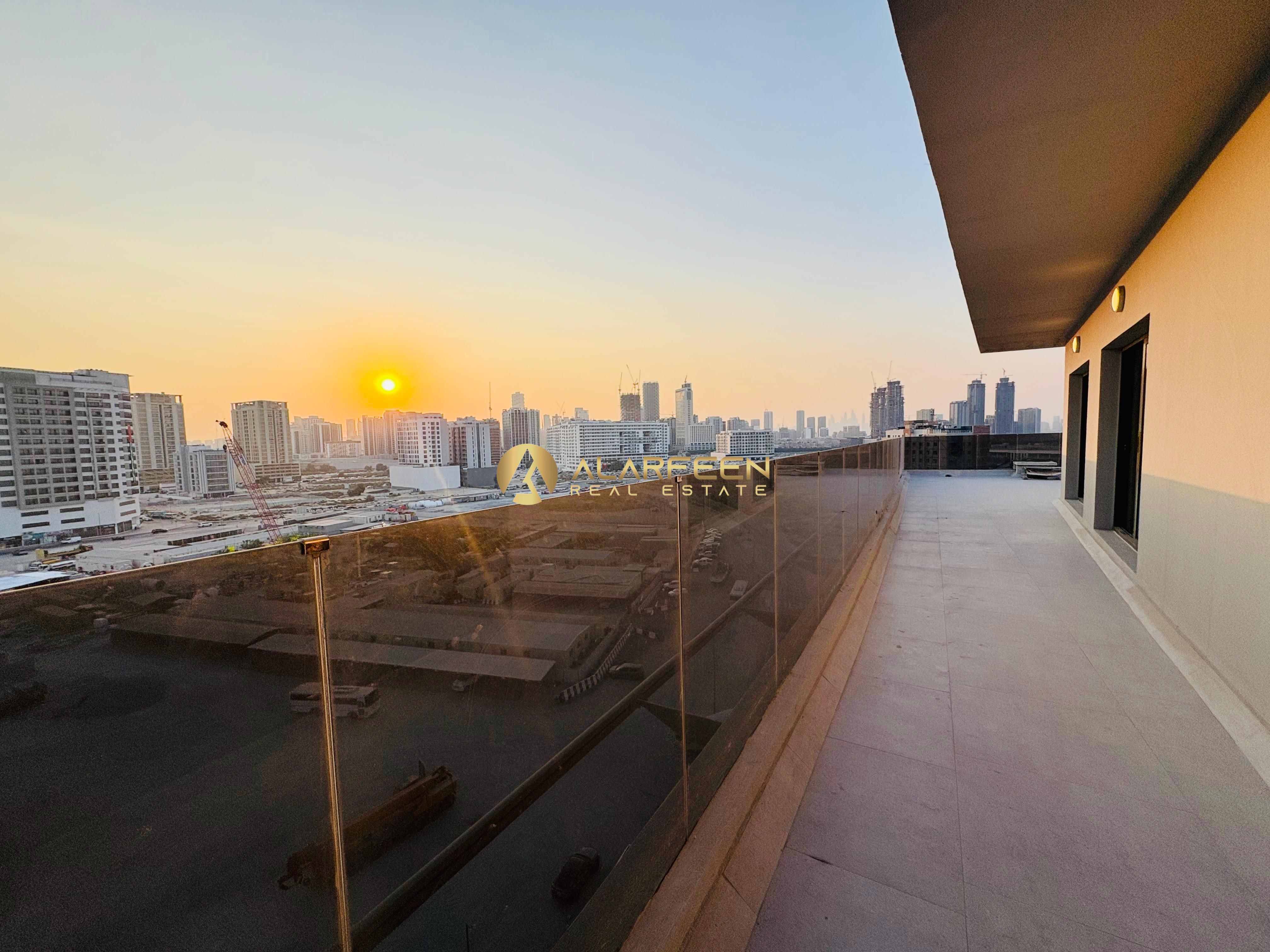 Spacious 3 Bed Pent House | Brand New | Family Building |