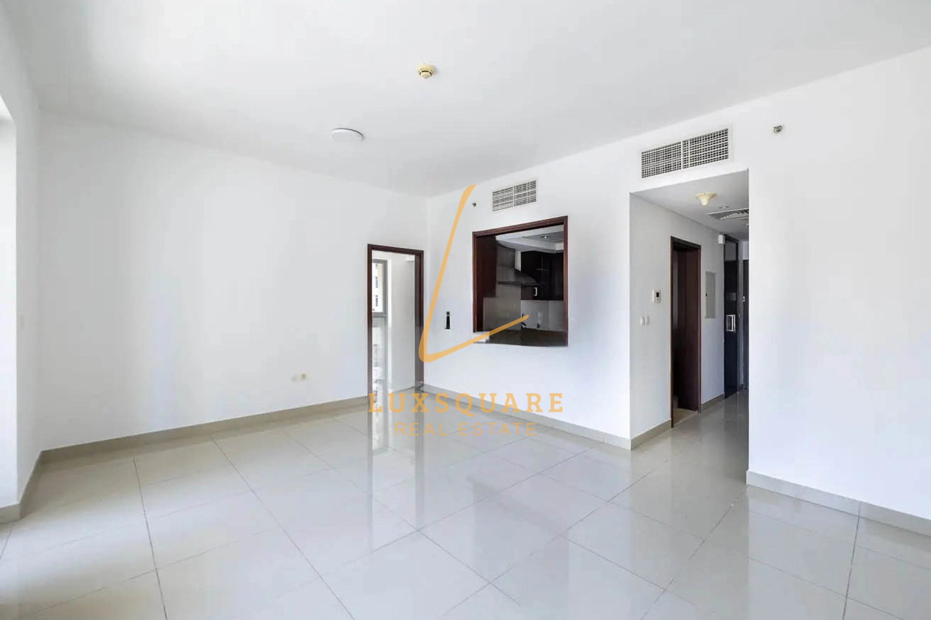 Spacious | Semi-closed Kitchen | Prime Location