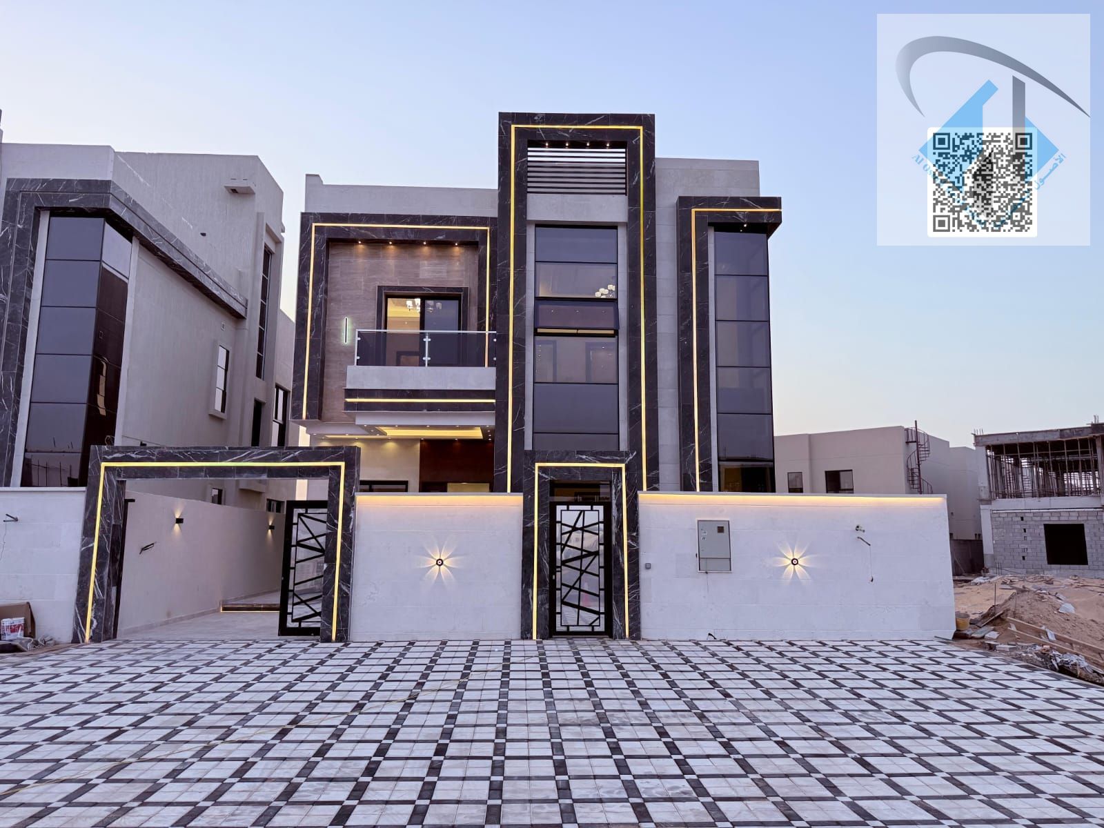 Villa for sale at an excellent price, featuring a large yard. Freehold ownership for all nationalities for life, with the possibility of easy bank fin