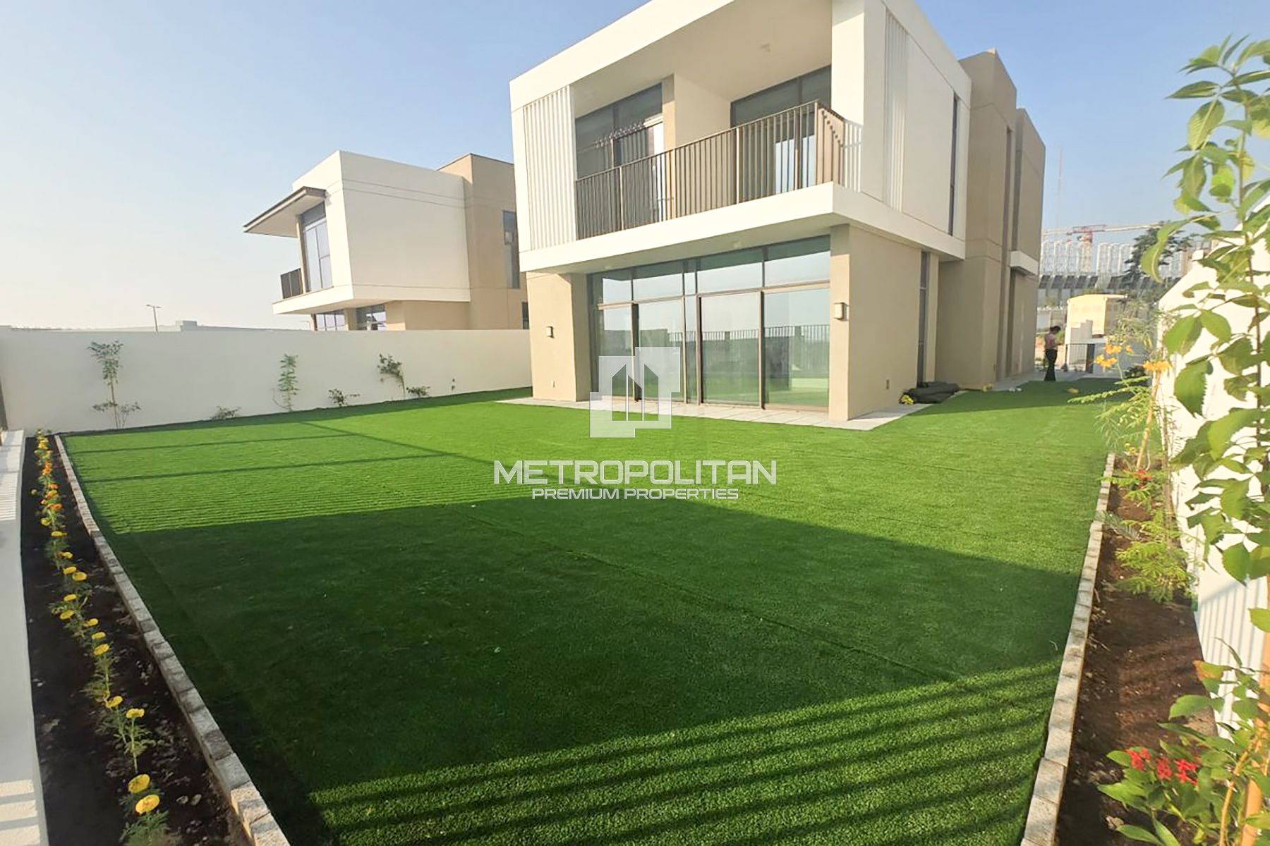 Type F | Landscaped | Single Row | Multiple Units